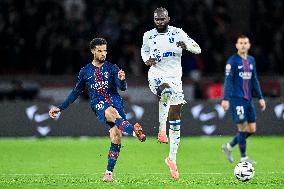 PSG v AJ Auxerre - Paris