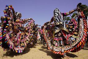 Indian Kalbeliya Gypsy Dancers Performs - India