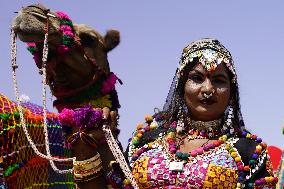 Indian Kalbeliya Gypsy Dancers Performs - India