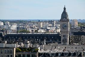 Illustrations Of Paris Rooftops - France