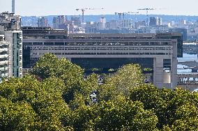 Illustrations Of Paris Rooftops - France