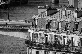 Illustrations Of Paris Rooftops - France