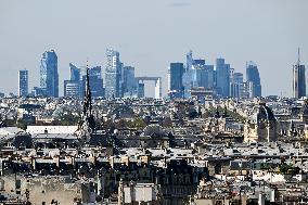 Illustrations Of Paris Rooftops - France