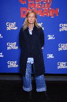 C Etait Mieux Demain Premiere - Paris