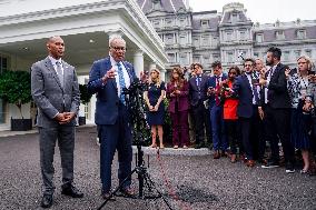 US President Trump meets with congressional leaders to try and avert a government shutdown