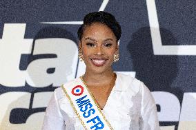 Photocall of the New Season of the Star Academy - Paris AJ
