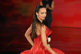 PFW - Le Défilé. Liberté, Egalité, Sororité"You're Worth It" L'Oréal Paris Runway