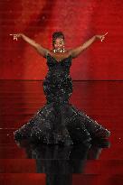 PFW - Le Défilé. Liberté, Egalité, Sororité"You're Worth It" L'Oréal Paris Runway