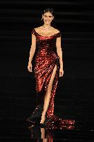 PFW - Le Défilé. Liberté, Egalité, Sororité"You're Worth It" L'Oréal Paris Runway