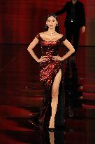 PFW - Le Défilé. Liberté, Egalité, Sororité"You're Worth It" L'Oréal Paris Runway