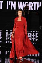 PFW - Le Défilé. Liberté, Egalité, Sororité"You're Worth It" L'Oréal Paris Runway