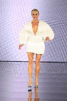 PFW - Le Défilé. Liberté, Egalité, Sororité"You're Worth It" L'Oréal Paris Runway