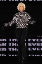 PFW - Le Défilé. Liberté, Egalité, Sororité"You're Worth It" L'Oréal Paris Runway