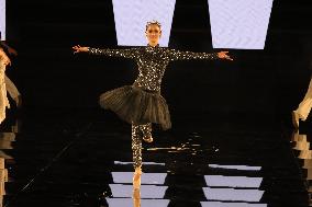 PFW - Le Défilé. Liberté, Egalité, Sororité"You're Worth It" L'Oréal Paris Runway