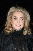 PFW Saint Laurent Front Row