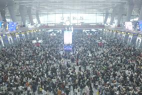 Peak travel During The National Day Holiday