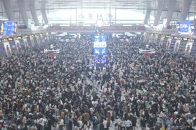 Peak travel During The National Day Holiday