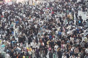 Peak travel During The National Day Holiday