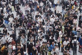 Peak travel During The National Day Holiday