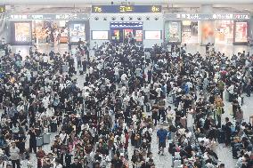 Peak travel During The National Day Holiday