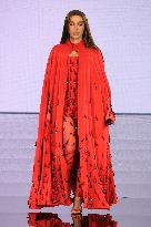 PFW - Le Défilé. Liberté, Egalité, Sororité"You're Worth It" L'Oréal Paris Runway