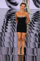 PFW - Le Défilé. Liberté, Egalité, Sororité"You're Worth It" L'Oréal Paris Runway