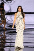 PFW - Le Défilé. Liberté, Egalité, Sororité"You're Worth It" L'Oréal Paris Runway