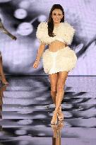 PFW - Le Défilé. Liberté, Egalité, Sororité"You're Worth It" L'Oréal Paris Runway