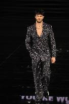 PFW - Le Défilé. Liberté, Egalité, Sororité"You're Worth It" L'Oréal Paris Runway