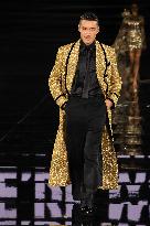 PFW - Le Défilé. Liberté, Egalité, Sororité"You're Worth It" L'Oréal Paris Runway