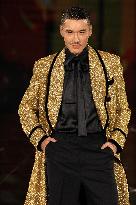 PFW - Le Défilé. Liberté, Egalité, Sororité"You're Worth It" L'Oréal Paris Runway