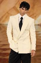 PFW - Le Défilé. Liberté, Egalité, Sororité"You're Worth It" L'Oréal Paris Runway