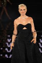 PFW - Le Défilé. Liberté, Egalité, Sororité"You're Worth It" L'Oréal Paris Runway