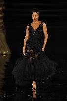 PFW - Le Défilé. Liberté, Egalité, Sororité"You're Worth It" L'Oréal Paris Runway