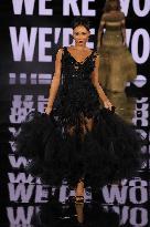 PFW - Le Défilé. Liberté, Egalité, Sororité"You're Worth It" L'Oréal Paris Runway