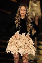 PFW - Le Défilé. Liberté, Egalité, Sororité"You're Worth It" L'Oréal Paris Runway