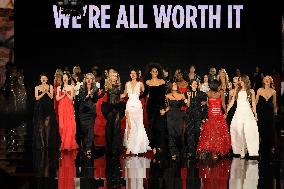 PFW - Le Défilé. Liberté, Egalité, Sororité"You're Worth It" L'Oréal Paris Runway