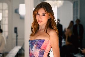 PFW - Weinsanto Front Row