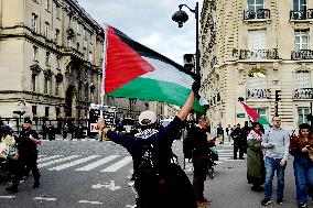 Rally in Support of Journalists in Gaza - Paris