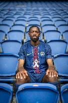 PSG Support the Pink October Campaign - Paris