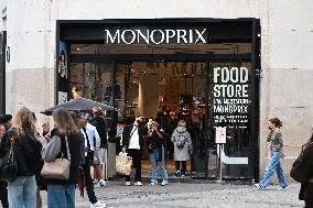 Illustration In Paris