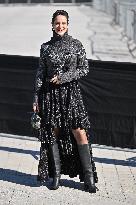 PFW Louis Vuitton Outside Arrivals