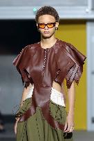 PFW - Zomer Runway