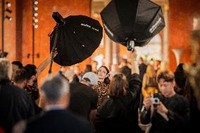 PFW - Louis Vuitton Front Row