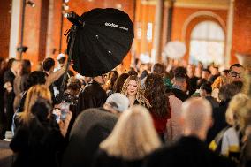 PFW - Louis Vuitton Front Row