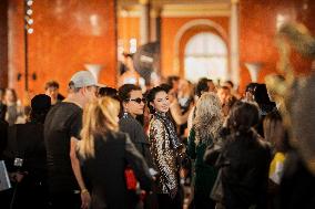 PFW - Louis Vuitton Front Row