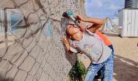 Gaza Children Face Education Disruption - Khan Yunis