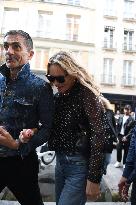 PFW - Kate Moss Sighting