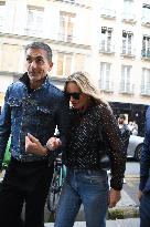 PFW - Kate Moss Sighting