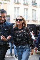PFW - Kate Moss Sighting